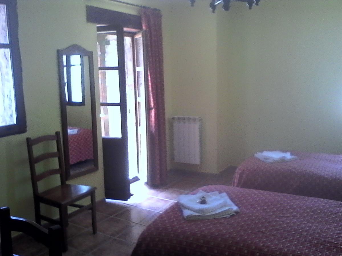 La Casa Vieja En Valdeon Hotell Soto De Valdeon Eksteriør bilde